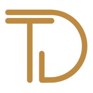 Traci Davenport Photography logo